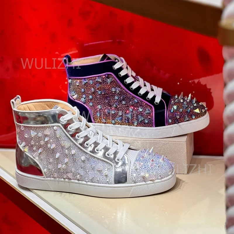 Men Shoes Runners - ダークパープルクリスタルリベットメンズスニーカーフラットレースアップレッドソールアンクルスポーツブリンスエードランニングローファーサマーカップルテニスシューズ