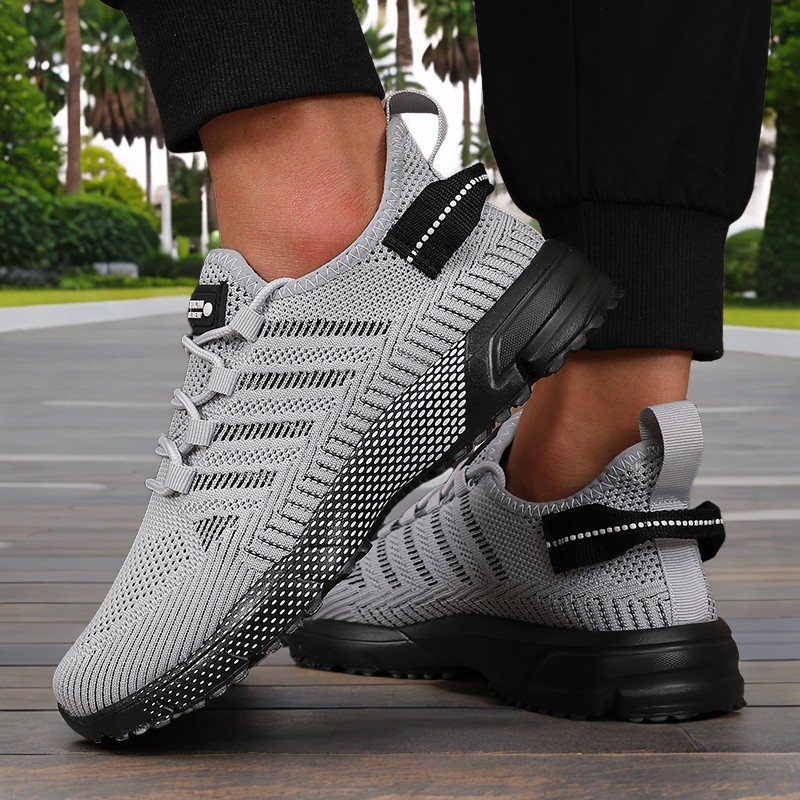 新しいメンズスニーカー厚い底快適なカジュアルシューズ軽量通気 - Men Shoes Xxl のレビューと価格