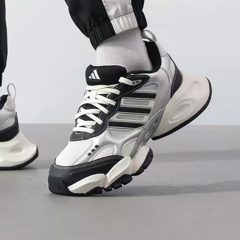 アディダス公式正規品 ランニングシューズ メンズ サイバーメ - Men'S Shoes Half Cut のレビューと価格
