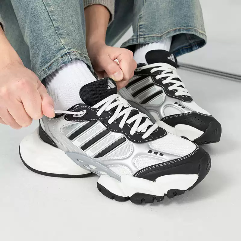 アディダス公式正規品 ランニングシューズ メンズ サイバーメ - Men'S Shoes Half Cut のレビューと価格