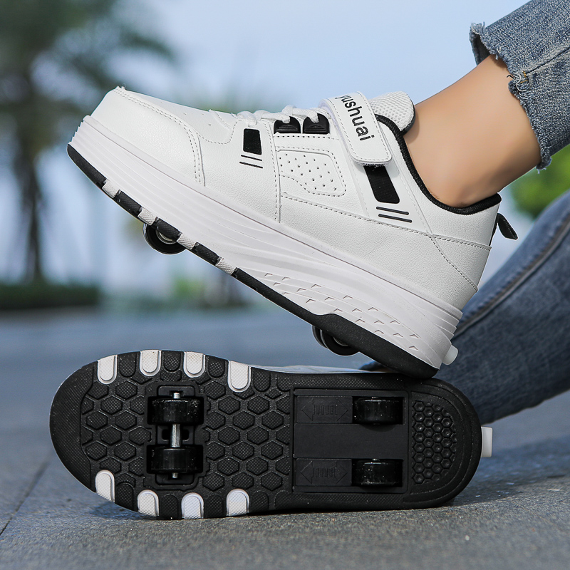 子供用4輪ローラーシューズ、格納式の車輪が付いたスニーカー。 - Men Shoes Sneakers のレビューと価格