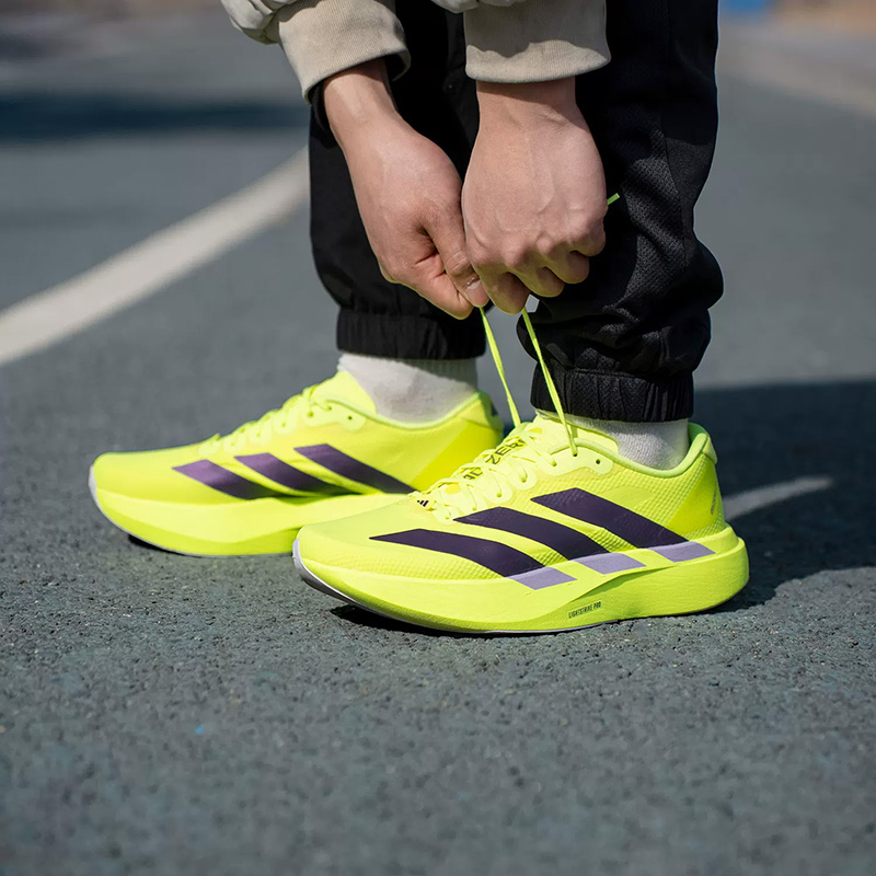 アディダス メンズ EVO SL モデル レーシング マラソ - Men'S Shoes Half Cut のレビューと価格