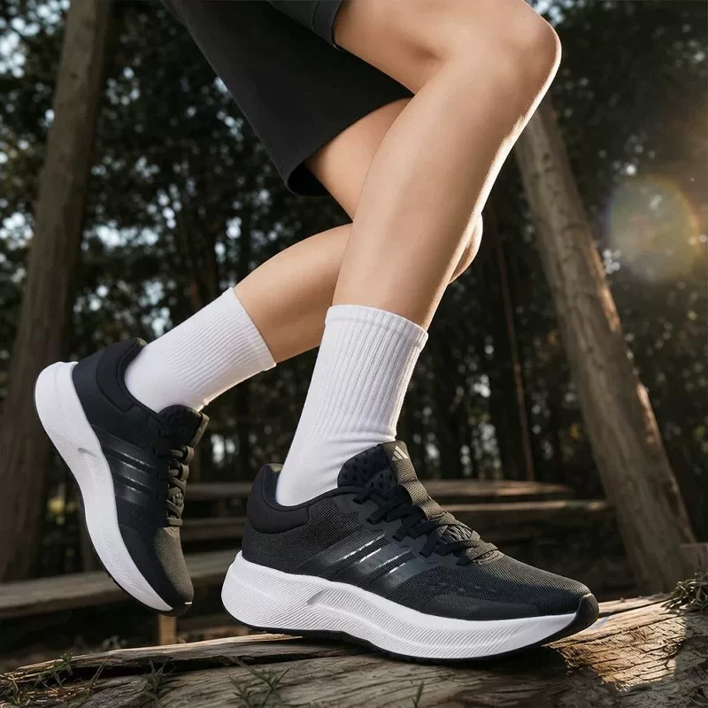 アディダス公式正規品 レディース ランニングシューズ、通気性 - Men'S Shoes Half Cut のレビューと価格