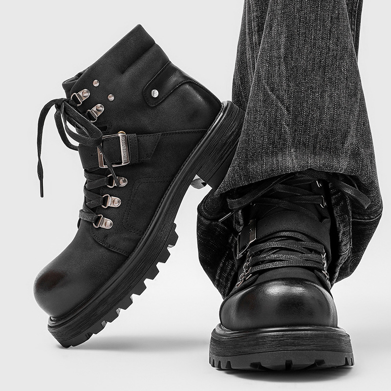 ブランド男性革ブーツオートバイ雪カウボーイフラットプラットフ - Men Shoes Brands のレビューと価格