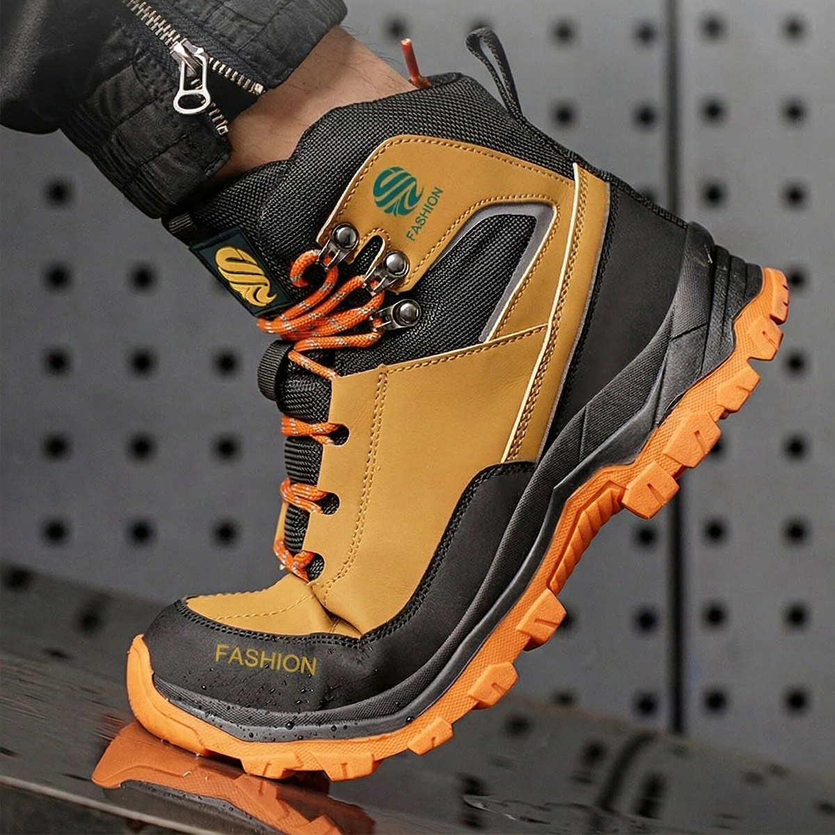 父の日や労働節のプレゼントに最適なスチールトゥスニーカー。男 - Men Shoes Sneakers のレビューと価格