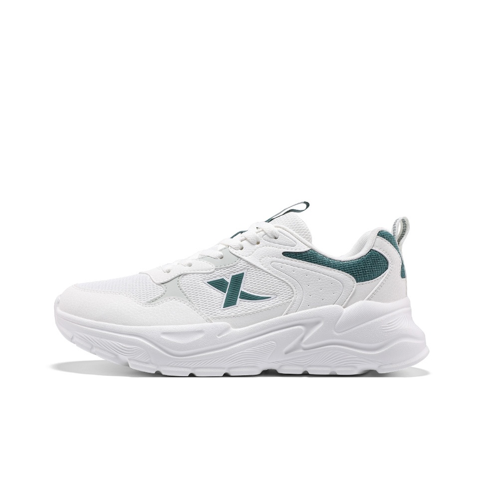 XTEP 滑り止め加工、耐摩耗性、ローカット、カジュアルラン - Men'S Shoes Green And White のレビューと価格