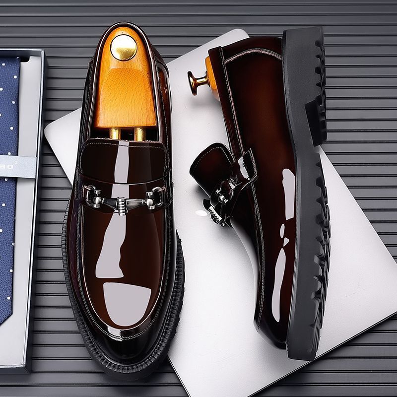 メンズ本革パテントレザーオックスフォードシューズ、ラウンドト - Men Shoes Official のレビューと価格