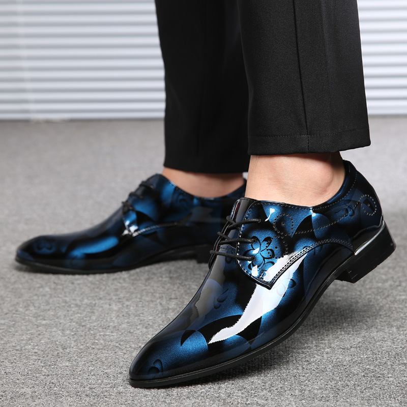 高級男性オックスフォードシューズレトロ花柄男性ドレスシューズ - Men Shoes Official のレビューと価格
