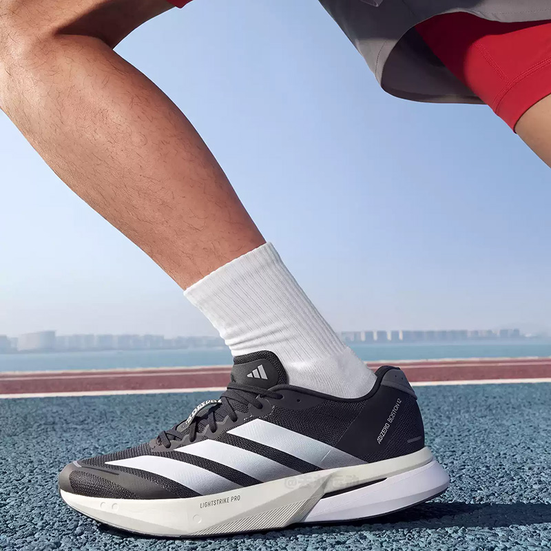アディダス アディゼロ ボストン 13 ローカット マラソン - Men'S Shoes Half Cut のレビューと価格