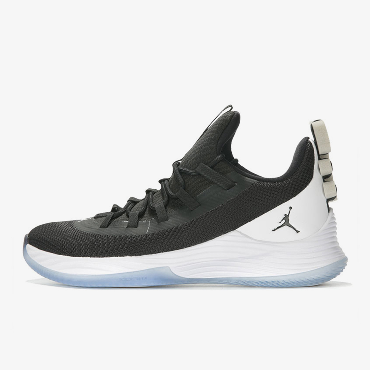ナイキ公式正規品 JORDAN メンズ トレンディ ローカッ - Men Shoes Official のレビューと価格